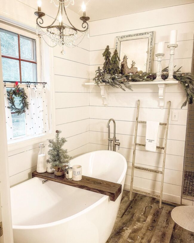 Calm and Cozy Rustic Holiday Bath