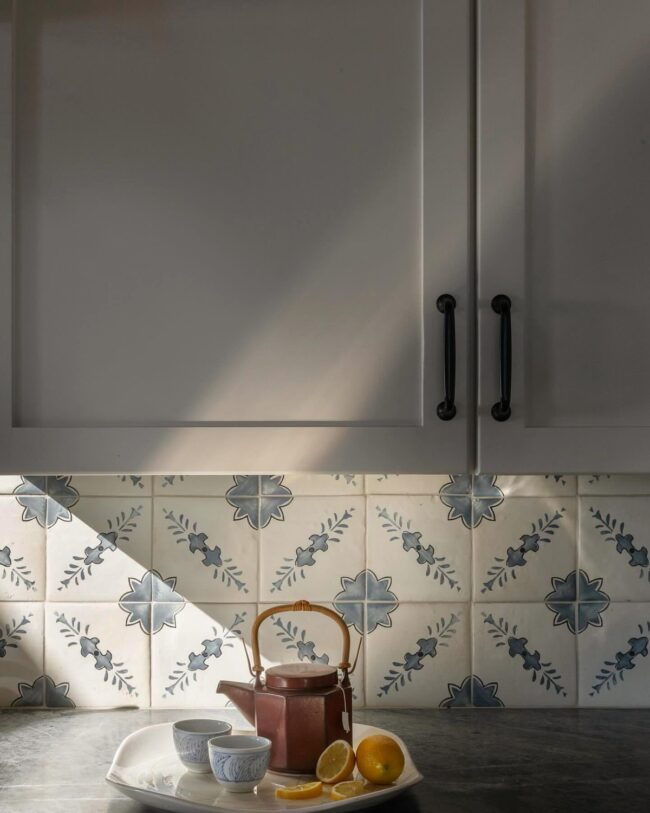 Floral Backsplash Accents