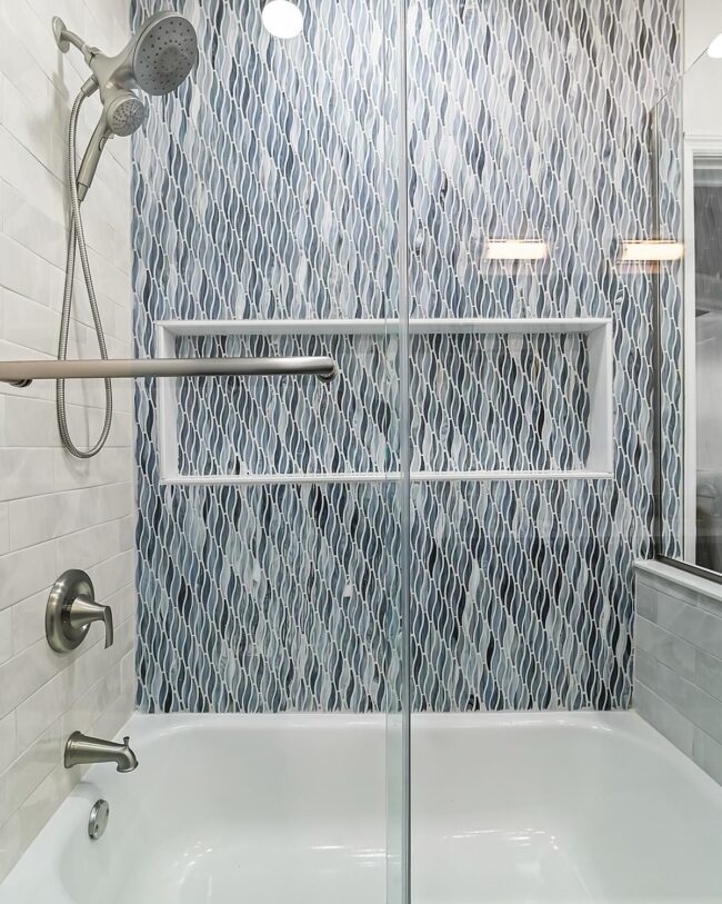 Soothing Waves: Rhythmic Tile Design