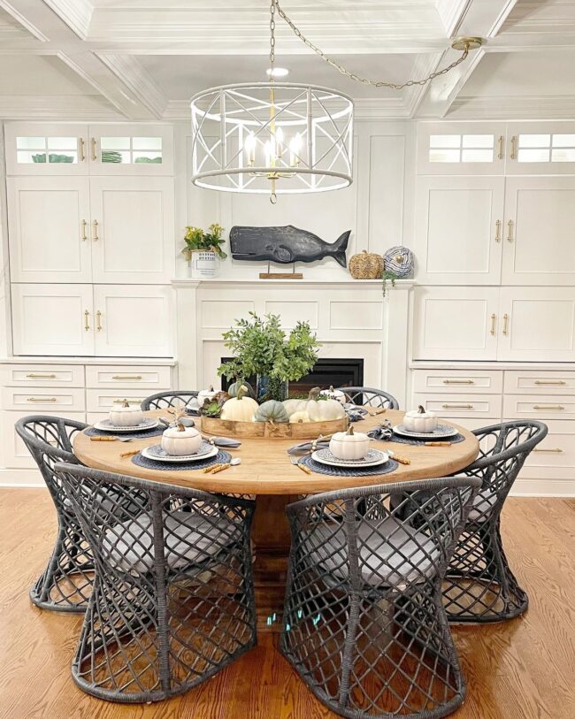 Rustic Dining with Coastal Warmth