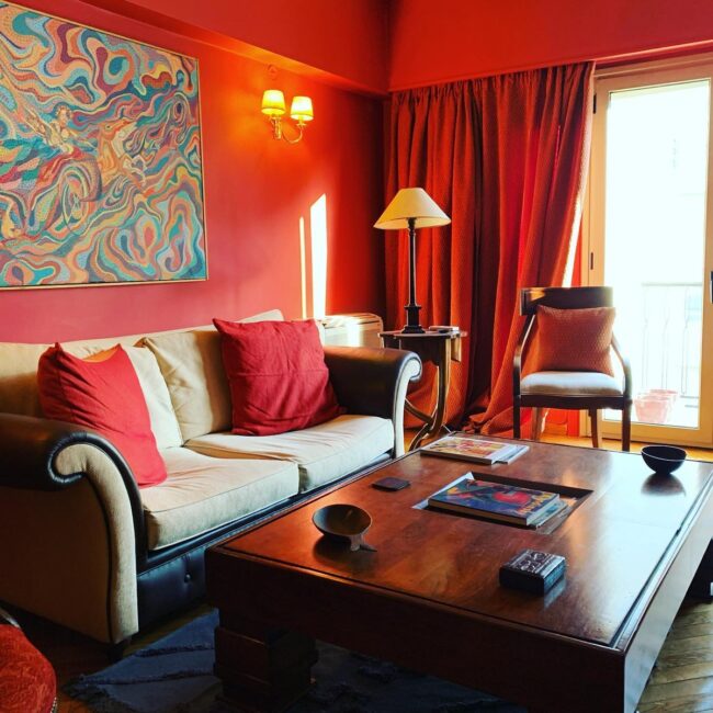 Intimate and Cozy Red Rooms