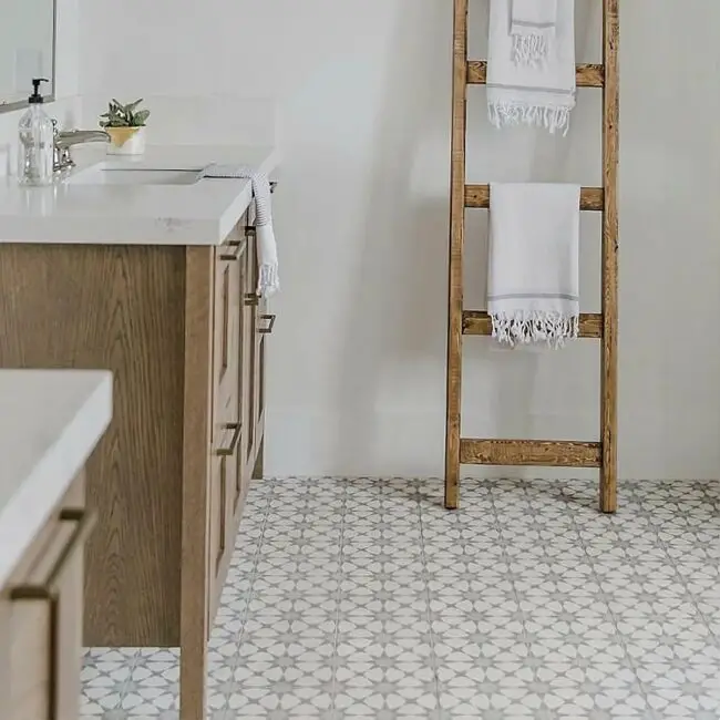 Light and Fresh with Patterned Flooring