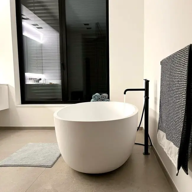 Serene Minimalism Featuring a Freestanding Tub