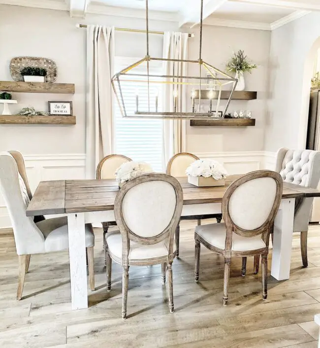 Neutral Colors in Farmhouse Dining