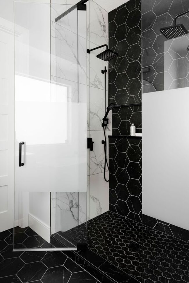 Black and White Contrast in Hexagonal Tile Design