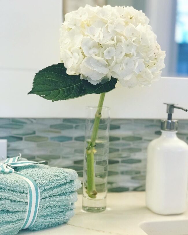 Sophisticated Black-and-White Bathroom