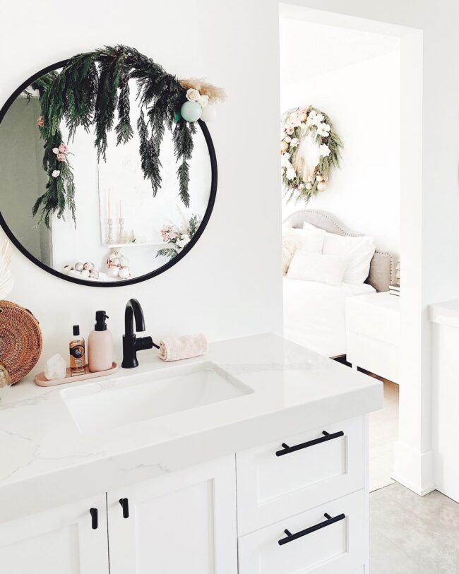 Sleek and Simple Holiday Bathroom Aesthetic