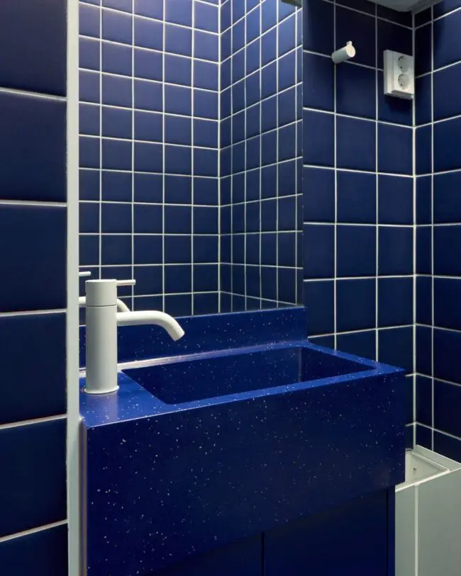 Deep Blue Vanity with Tile Detailing