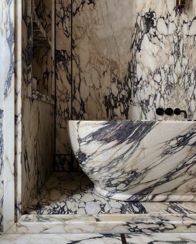 Dramatic Marble Veins for Impact